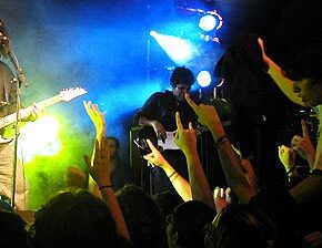 Cobertura – Abril pro Rock 2015 – Terceira noite