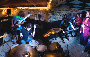 Forgotten Boys e AMP no Burburinho