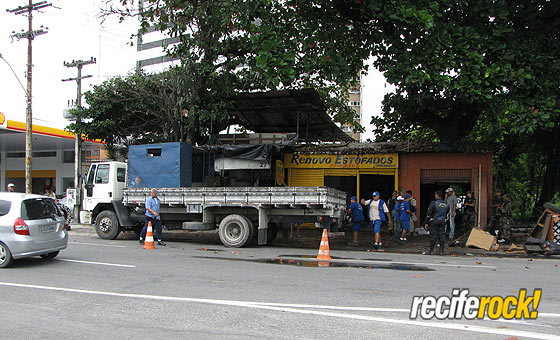 Estão derrubando o Garagem: Fim do Garagem garagem01-1
