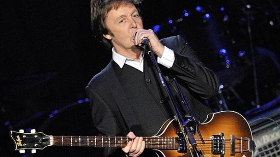 Paul-McCartney-em-show-na-Europa-size-5981-550x309-2