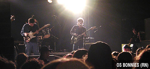 Os Bonnies no Abril Pro Rock 2007 (foto: RecifeRock!) Os Bonnies no Abril Pro Rock 2007 (foto: RecifeRock!)