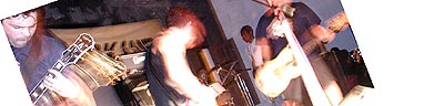 CLIQUE AQUI para abrir a janela pop-up com as fotos do show
