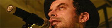 Fábio Trummer, vocalista da Eddie