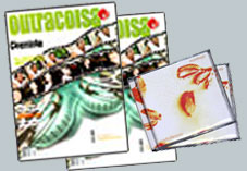 Revista OutraCoisa com o cd do Mombojó